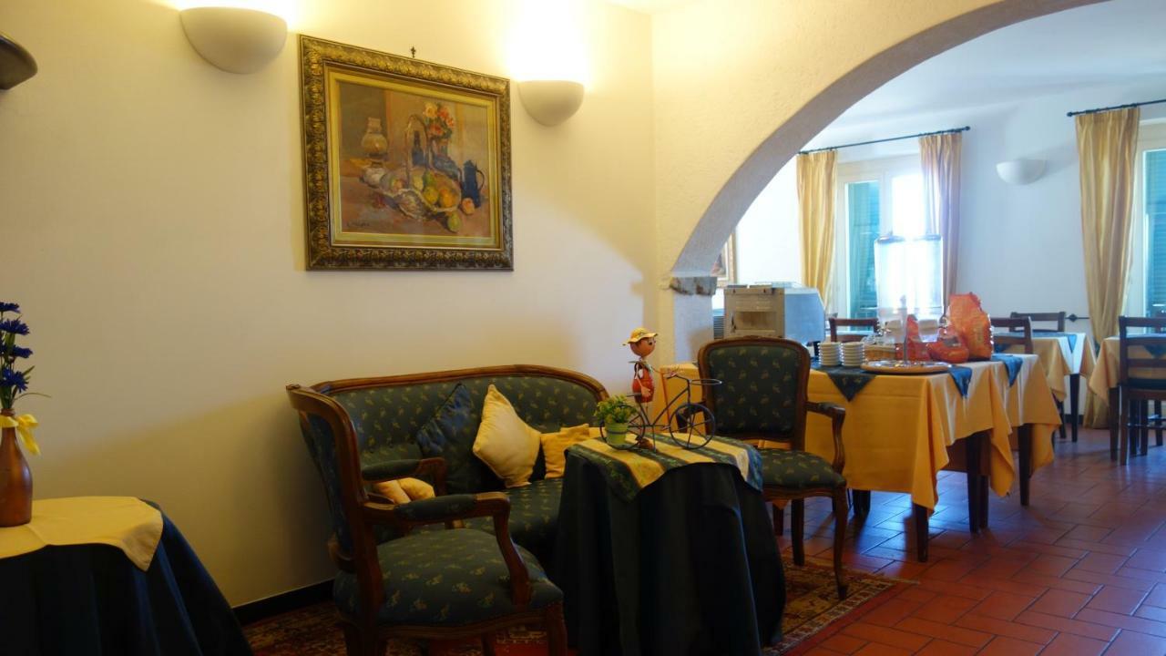 Hotel La Giada Del Mesco レヴァント エクステリア 写真